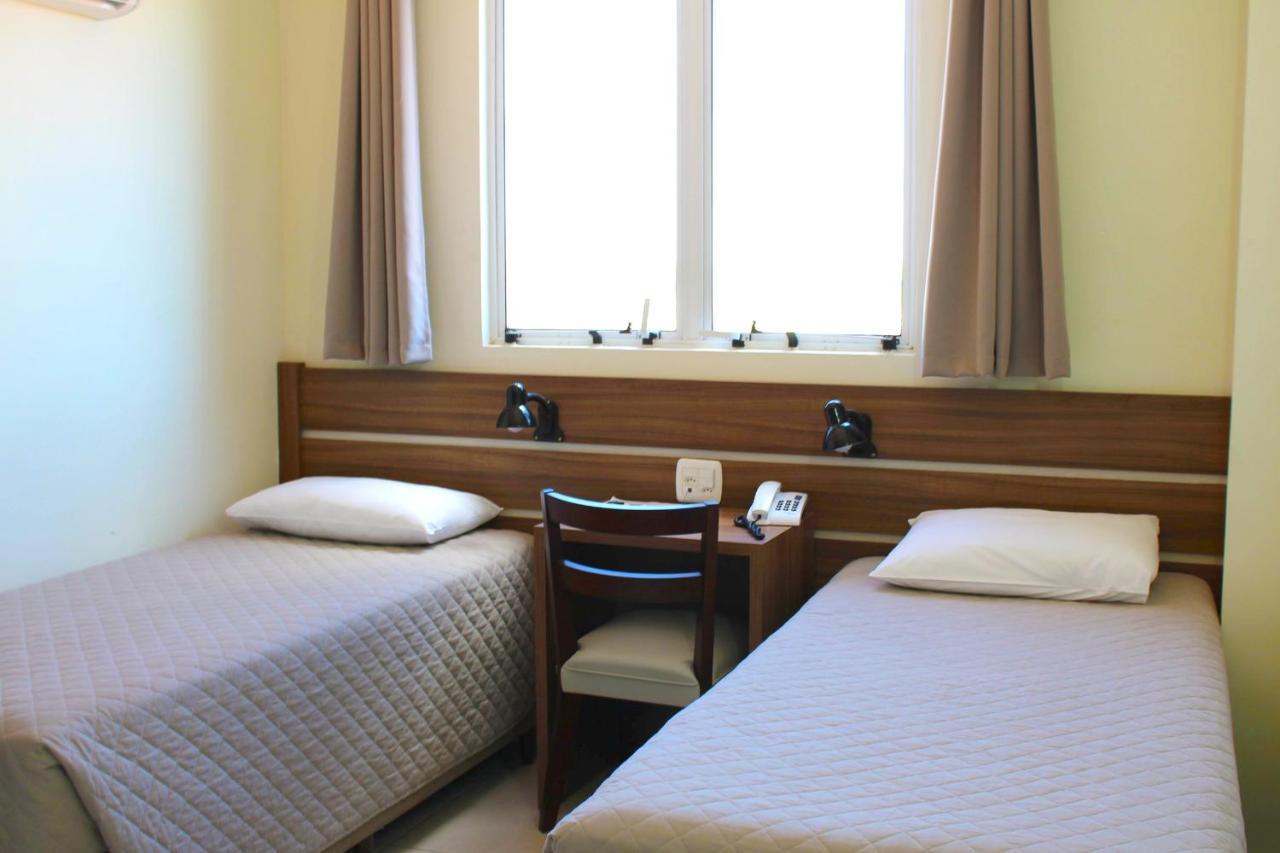 Tri Hotel Smart Chapecó エクステリア 写真