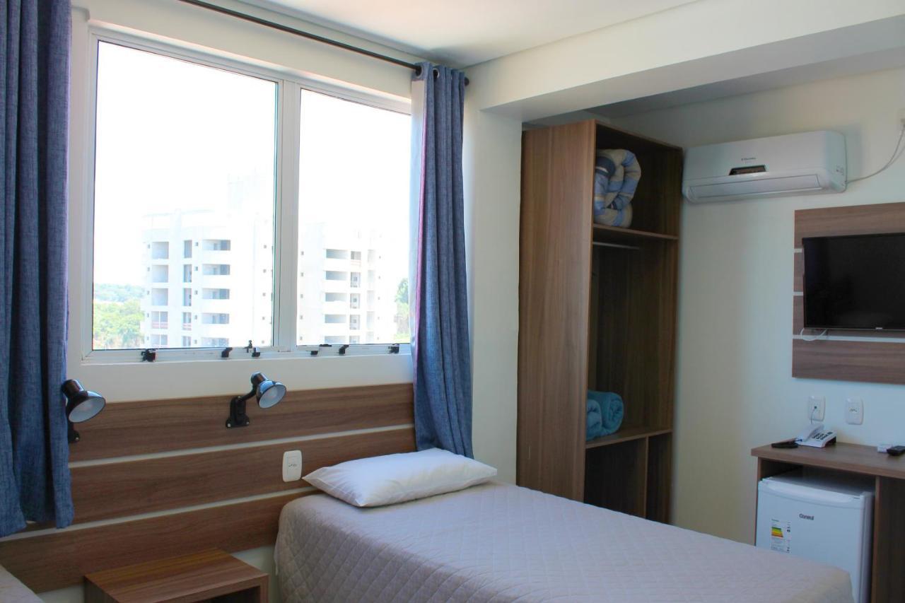 Tri Hotel Smart Chapecó エクステリア 写真